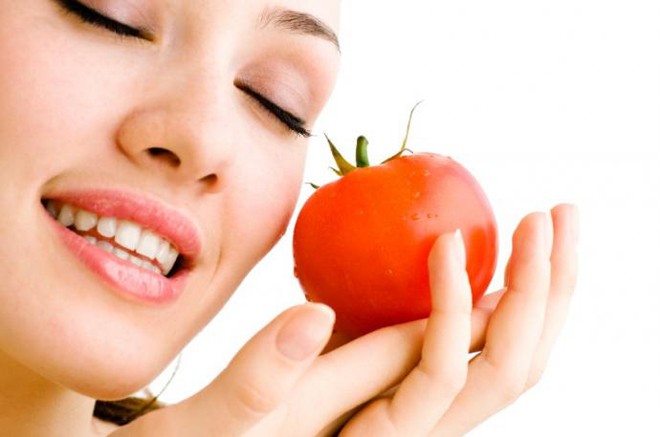 chữa cận thị bằng cà chua không hiệu quả